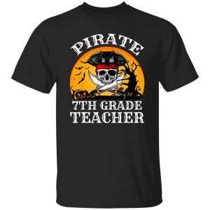 Beautiful Pirate 7th Grade Teacher Funny Halloween Shirt